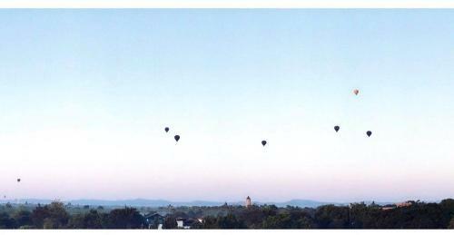 Sunrise Bagan Hotel