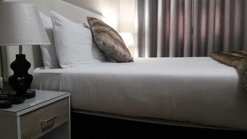 Hostal Angel Guest House Sommerschield