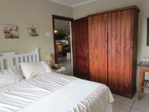 Nkumbe Bush Retreat Family Home