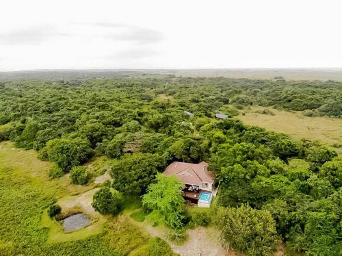 Nkumbe Bush Retreat Family Home