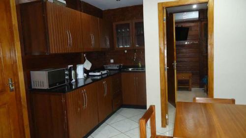 Hotel Ossanzaia Bilene Lodge