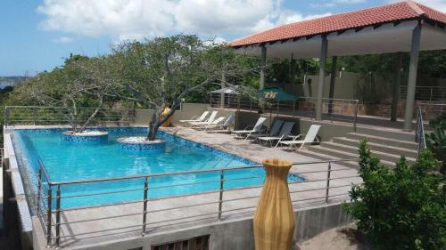 Hotel Ossanzaia Bilene Lodge