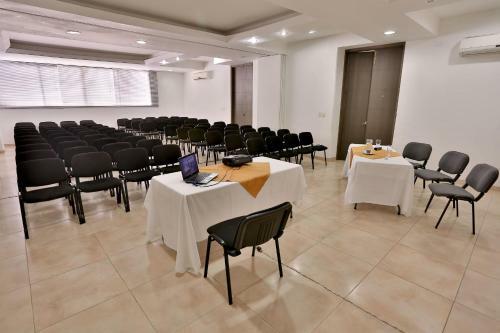 Hotel Casa Blanca Garz�n