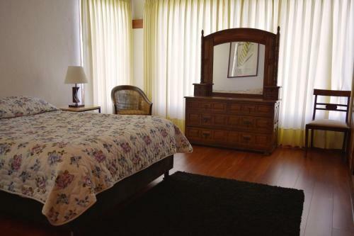 Hostal Chalet Andino