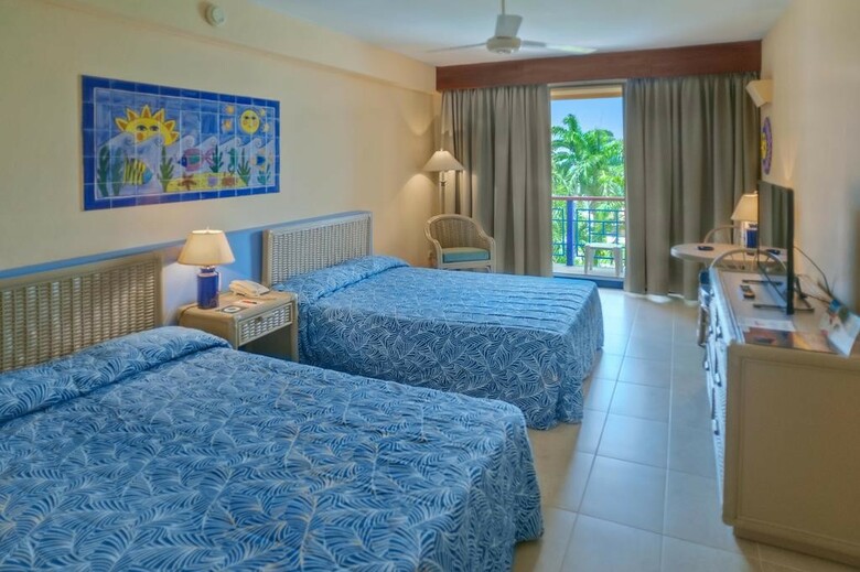 Hotel Zuana Beach Resort