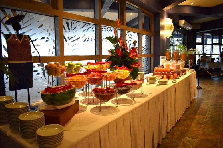 Hotel Zuana Beach Resort