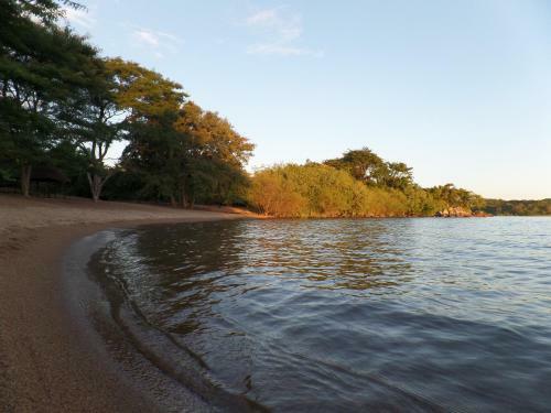 Albergue N'tendele Lodge