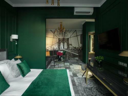 Aquaterra Hotel & Spa