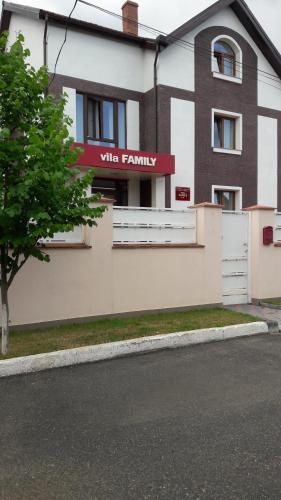Posada Vila Family