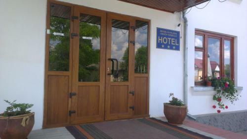 Hotel Adina