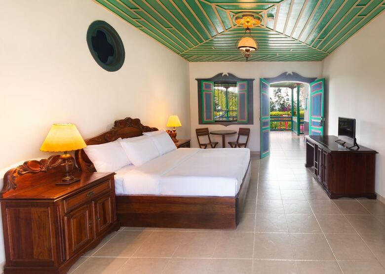 Hotel Decameron Las Heliconias