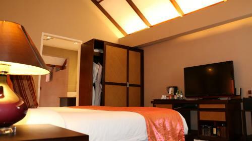 Hotel Vakarufalhi Maldives