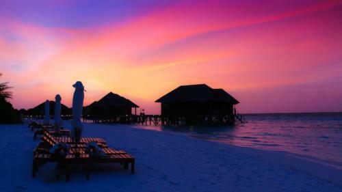 Hotel Vakarufalhi Maldives