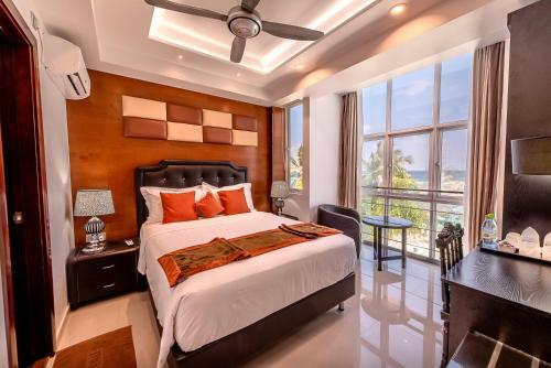 Hostal Rivethi Beach Hotel