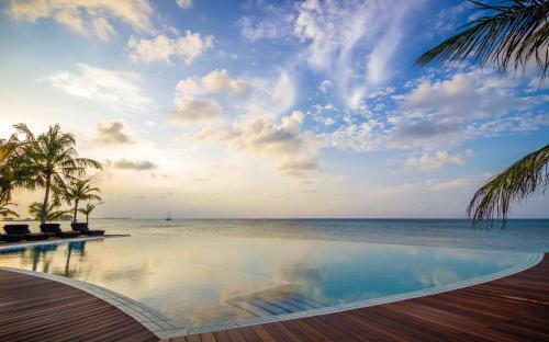 Hotel Kuredu Island Resort & Spa