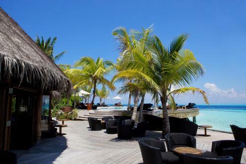 Hotel Komandoo Island Resort & Spa