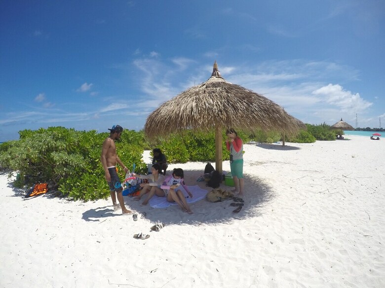 Hostal Rasdhoo View Inn