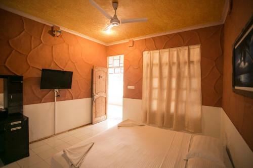 Hostal Rasdhoo Island Inn