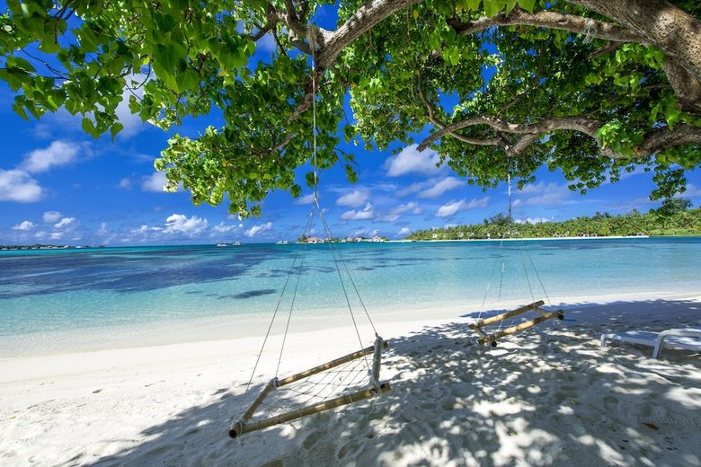 Hostal Ithaa Beach Maldives