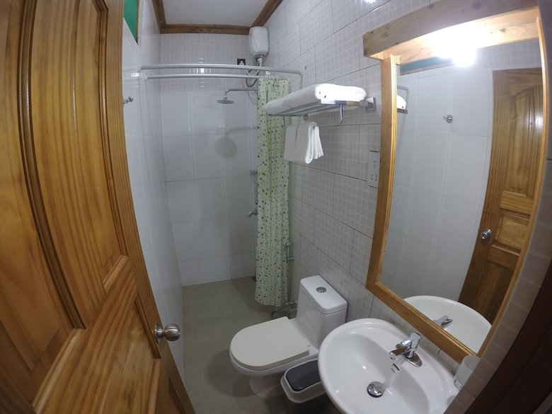 Hostal Ithaa Beach Maldives