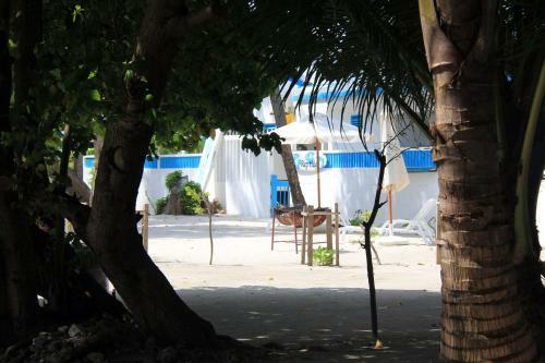 Hostal Rip Tide Vacation Inn, K.guraidhoo