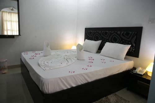 Hostal Azoush Tourist Guesthouse