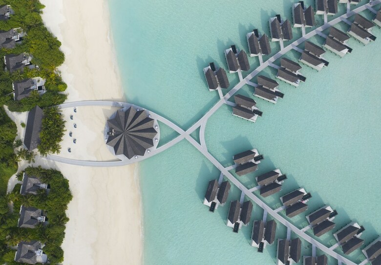 Hotel M?venpick Resort Kuredhivaru Maldives