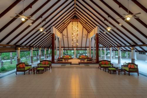 Hotel Holiday Island Resort