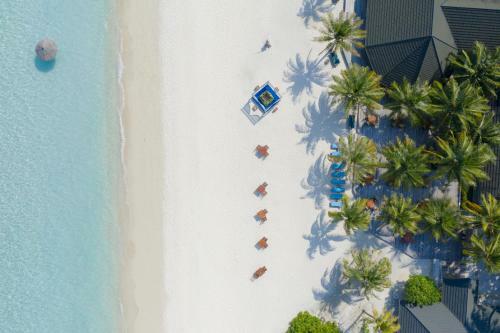 Hotel Holiday Island Resort