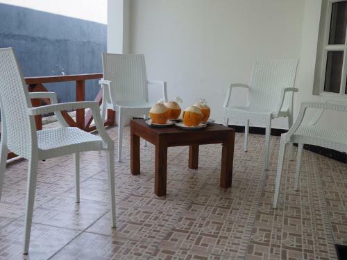 Hostal Equator Homestay