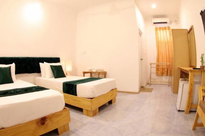 Hostal Ethereal Inn
