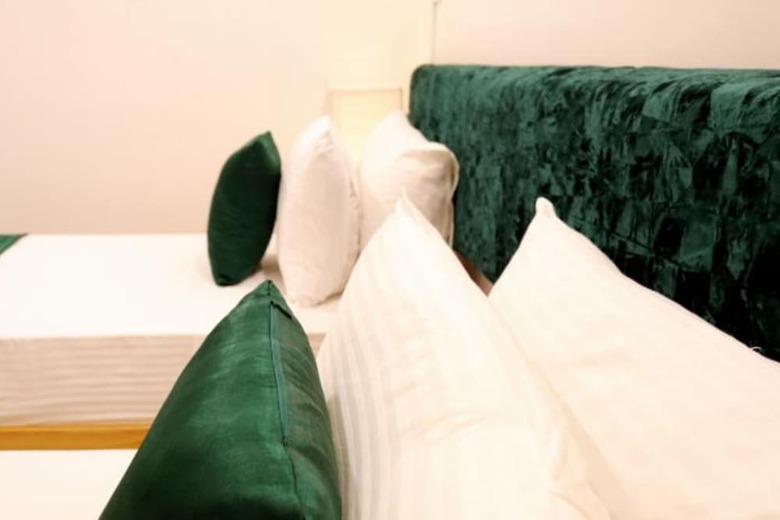 Hostal Ethereal Inn