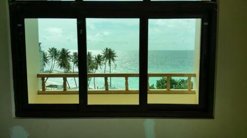 Hostal Seashore Beach Inn