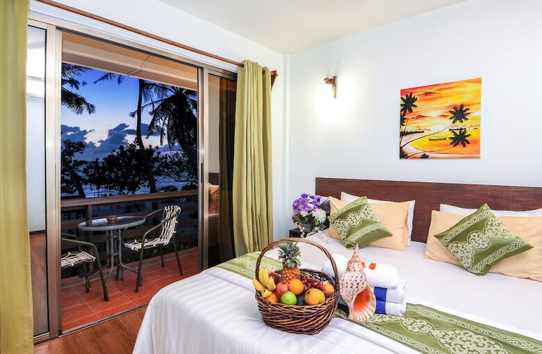 Hostal Salt Beach Hotel