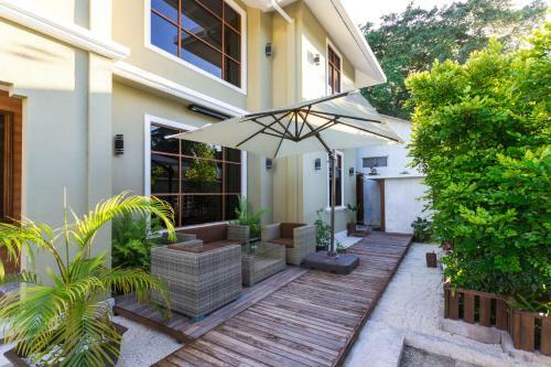 Hostal Marina Boutique Hotel