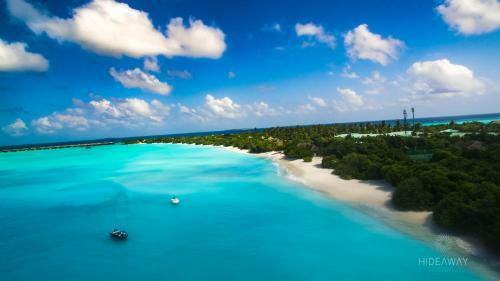 Hotel Hideaway Beach Resort & Spa