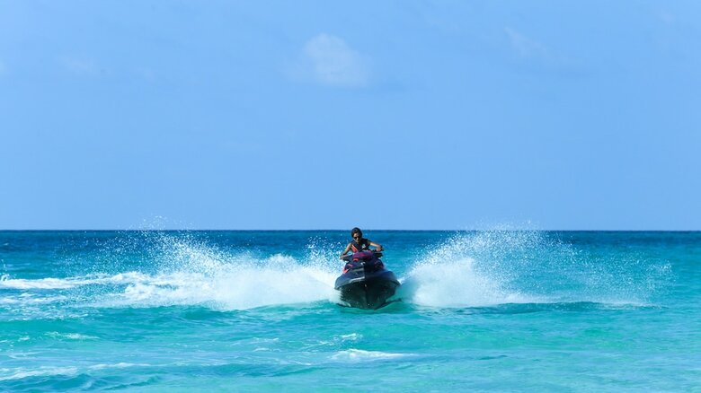 Hostal Dhigurah Retreat Beach