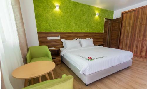 Hostal Olive Goidhoo