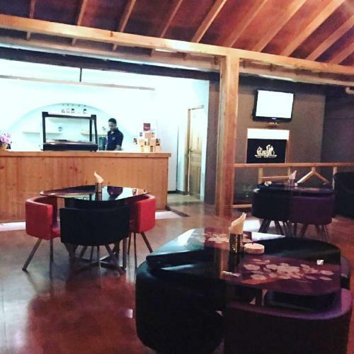Hostal Charming Holiday Lodge