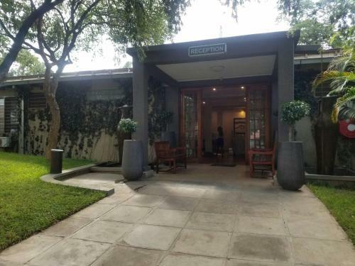 Ufulu Gardens Hotel