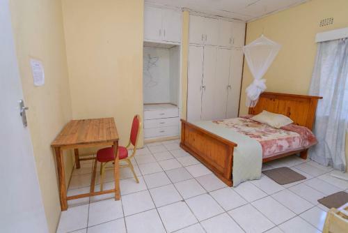 Hostal King's Guesthouse