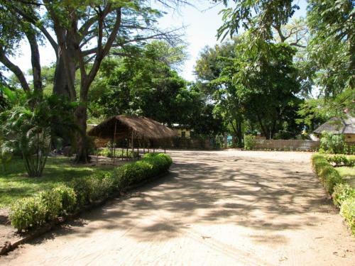 Nkhudzi Beach Lodge