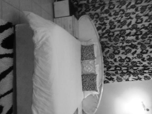 Spendwise Lodge & Apartments