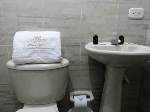 Hotel Sello Dorado