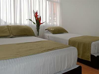 Hotel Portal De Mil�n