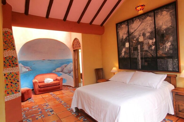 Hotel Suites Arcoiris