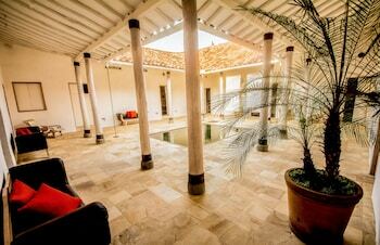 Casa Oniri Hotel Boutique