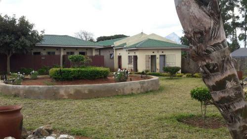 Summerland Mapanga Lodge