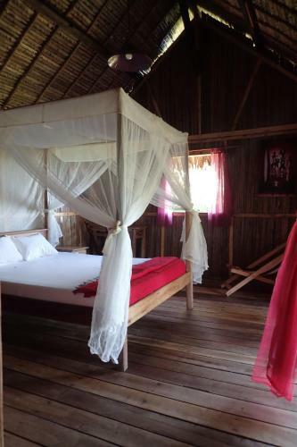 Sahorana Lodge