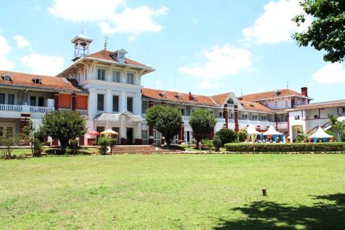 Hotel H�tel Des Thermes Antsirabe